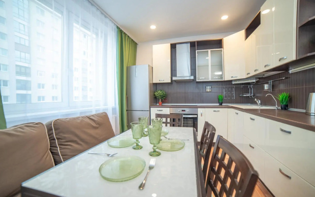 Европа Центр на улице Московская 77