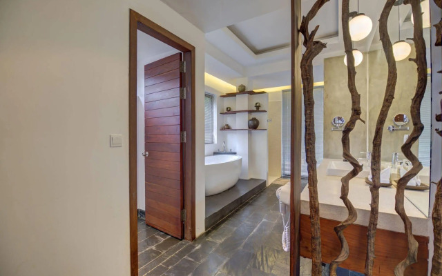 Solitaire Damnak Villa Hotel