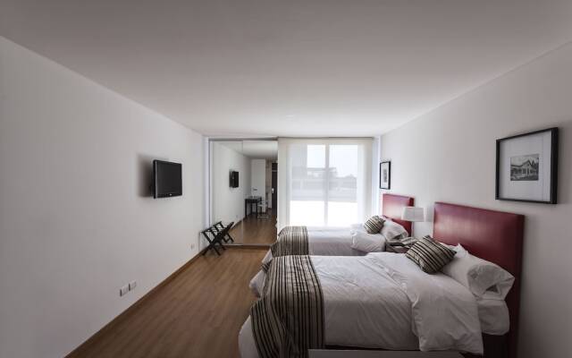 1495 Apart