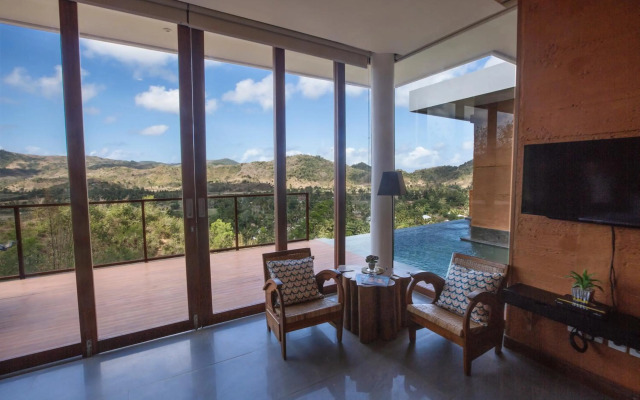 Seven Havens Residence
