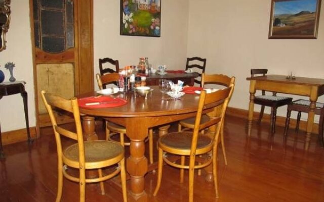 Top House Bed & Breakfast