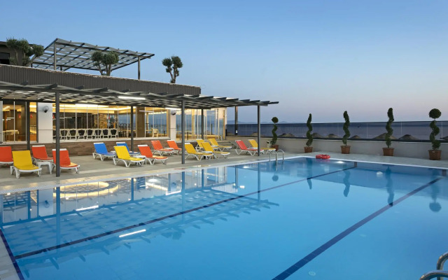Hattuşa Vacation Beach Hotel