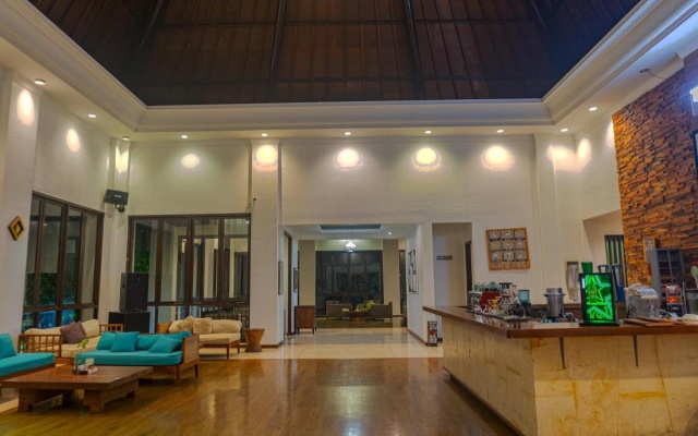 Jambuluwuk  Convention Hall & Resort Batu