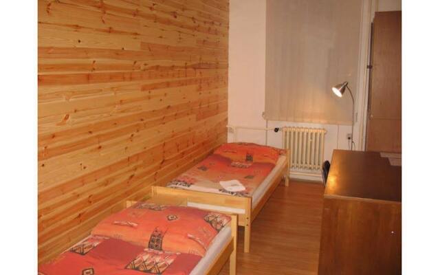 Hostel Bed - Breakfast Brno