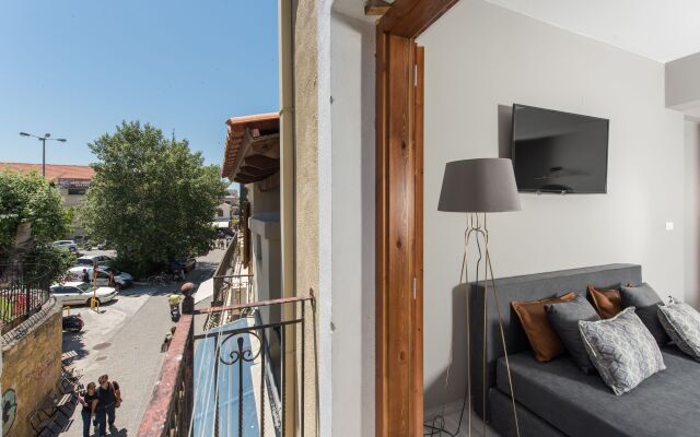 Minaret Suites & Apartments