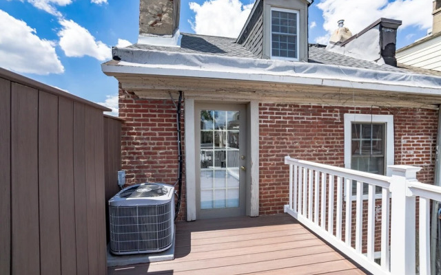 337 South 6th Street