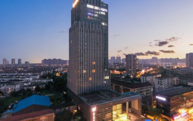 Nanjing New Century Hotel