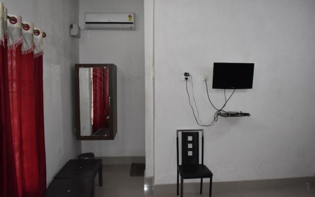 Indira Lodge