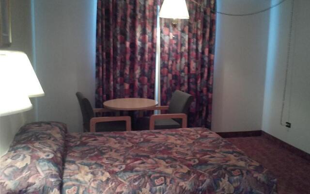 Knights Inn Brandon