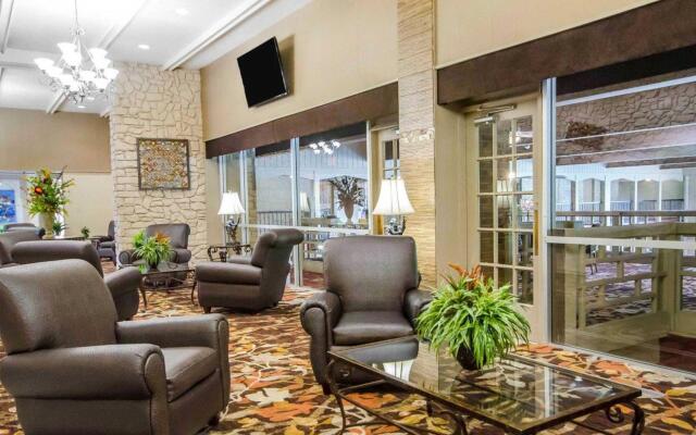 Radisson Hotel Louisville North