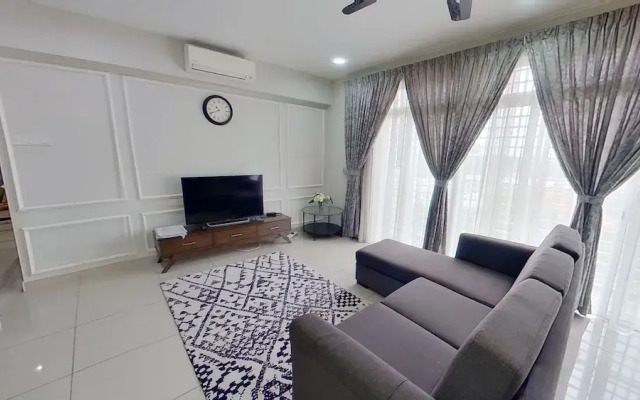 Alyssa Dwiputra Homestay