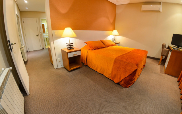 Hotel Canto Belo