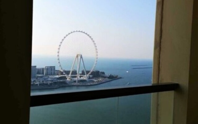 Incredible Stay at Spacious Jumeirah Beach Dubai