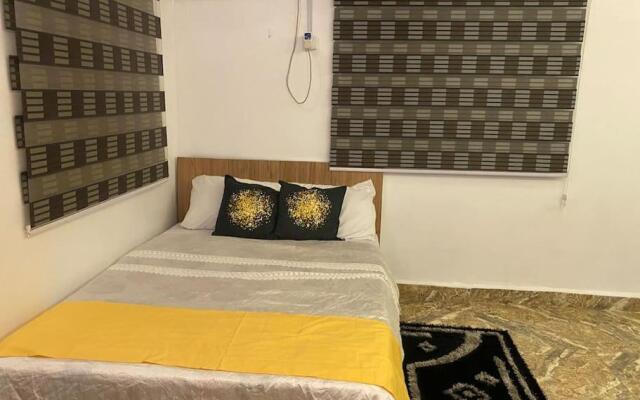 Glitters Homes Studio fully ensuite