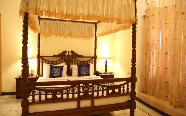 Jaisingh Garh Hotel and Resort