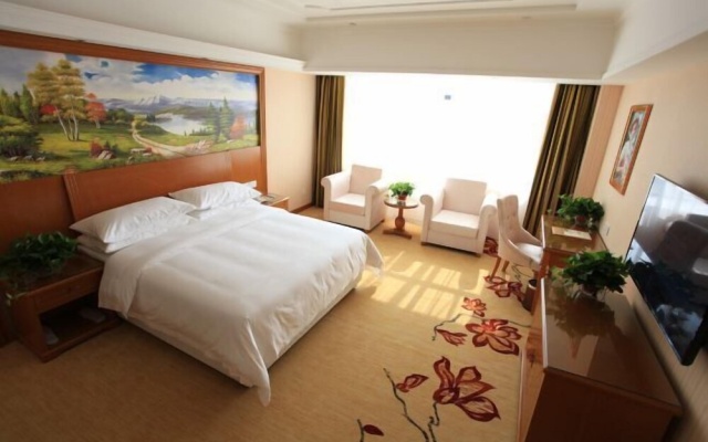 Vienna Hotel (Zixi Dajueshan) — 3-star hotel in Zixi