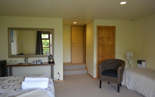 Rivervista Lodge