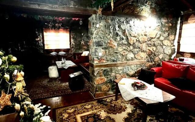 Chalet Luxury Villa By Makhome