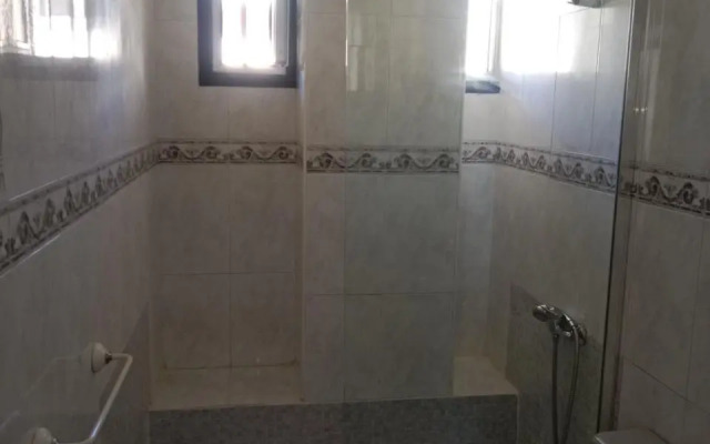 BLUE LOS CRISTIANOS by Homes2be