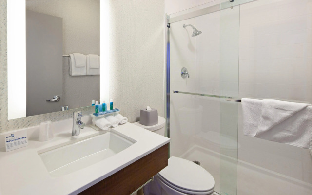 Holiday Inn Express Hotel & Suites San Diego-Escondido by IHG