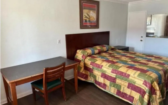 Heritage Inn