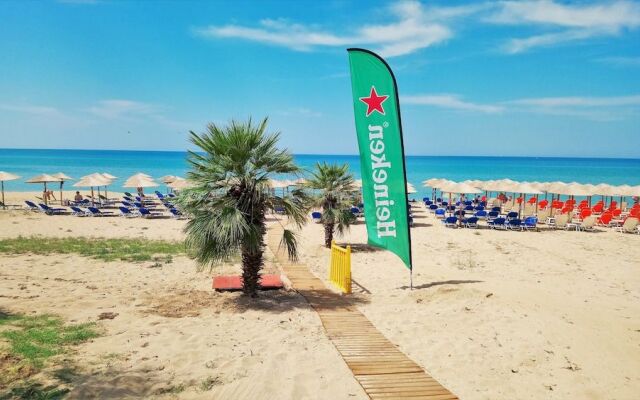 Vrachos Holidays Hotel