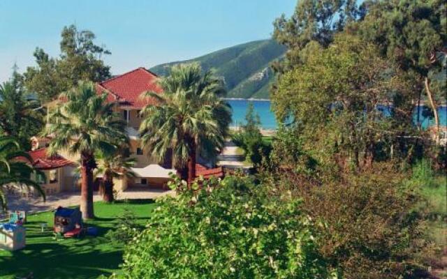 Villa Makis