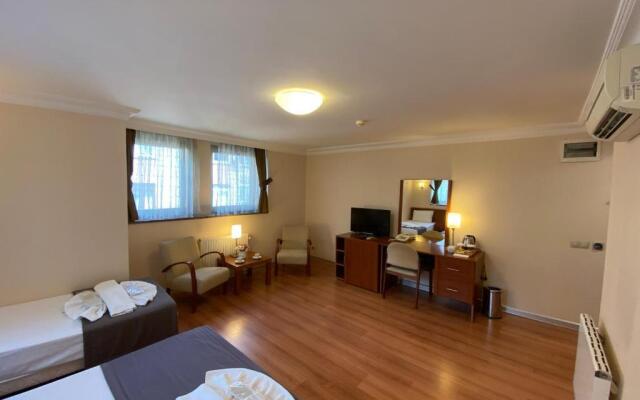 Triada Hotel Gayrettepe