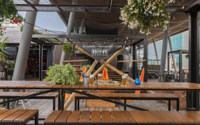 Leonardo Hotel Almere City Center