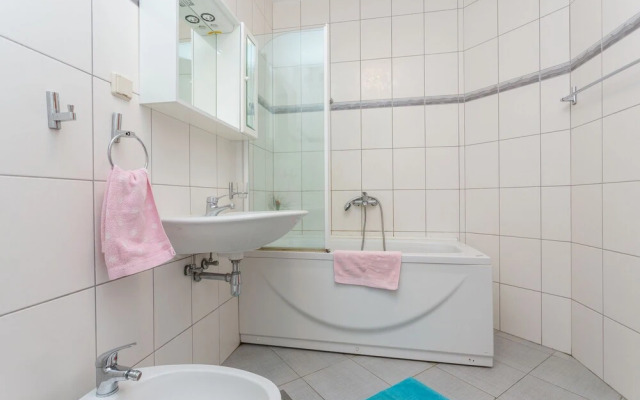 Burum Apartments