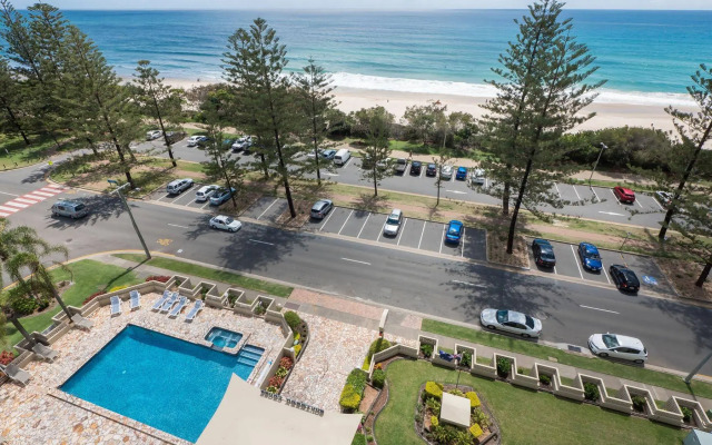 Southern Cross Apartments