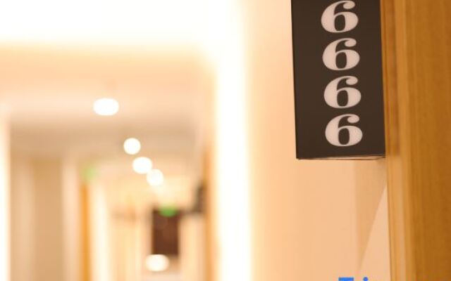 Tonghua Hotel