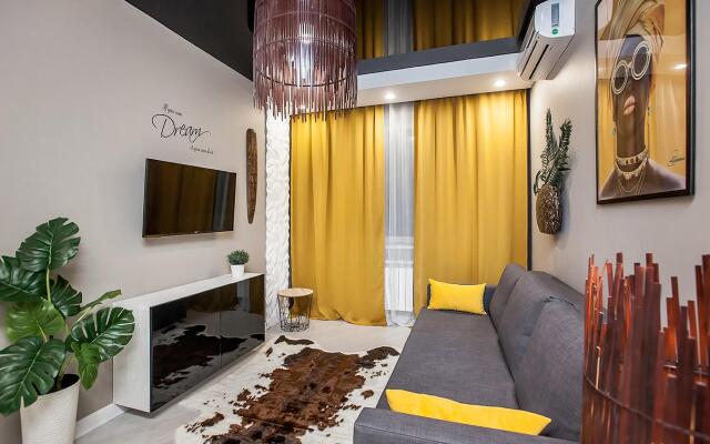 Sutki Life (Сутки Лайф) на 40 лет Победы 45Б