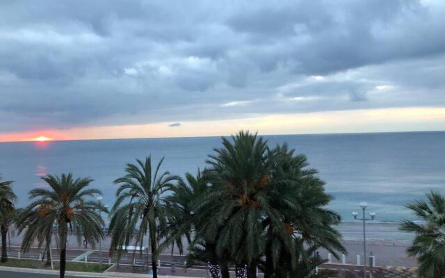 Promenade des anglais Amazing sea view 140M2 3BR