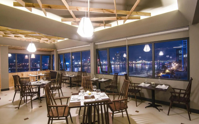KaKa Hotel Han River