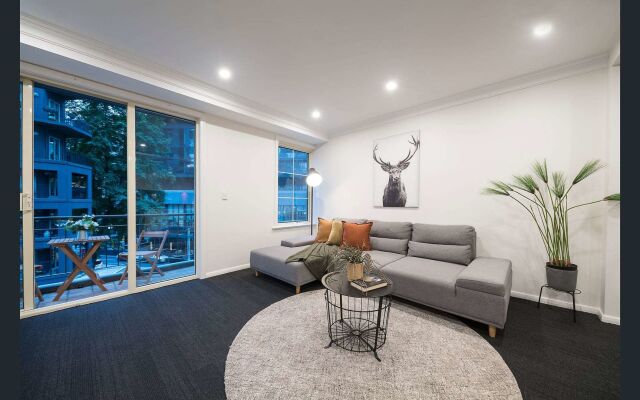 Melbourne South Yarra Central Apartment Hotel