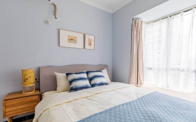 Locals Boutique Apartment Huafa Plaza 23