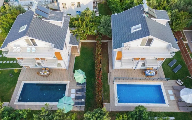 Ölüdeniz Plajına Yakın 3 Yatak Odalı Villa