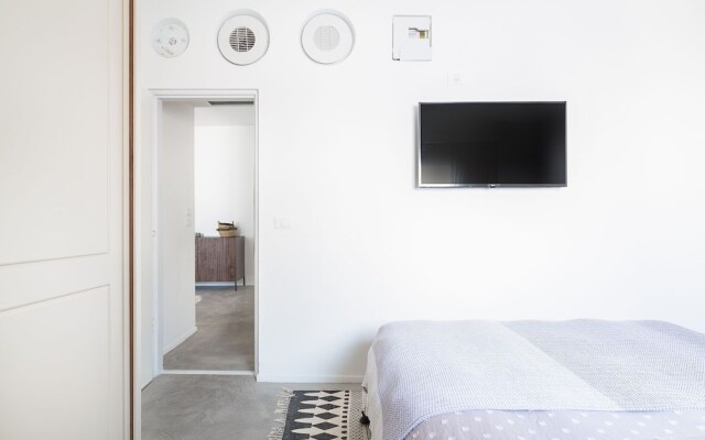 Ecletic by TLV2RENT