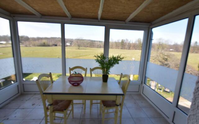 Sweet Home in Chiny With Garden