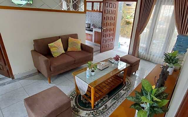D’Unique Homestay by Luxury Degree