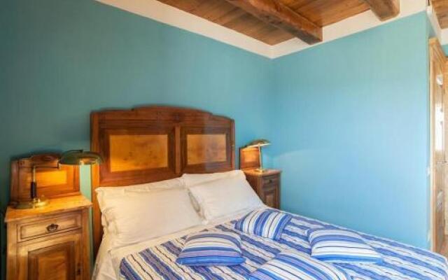 Holiday Home 6 Bedrooms - Vibonati