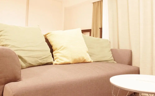 Cozy Home Hotel