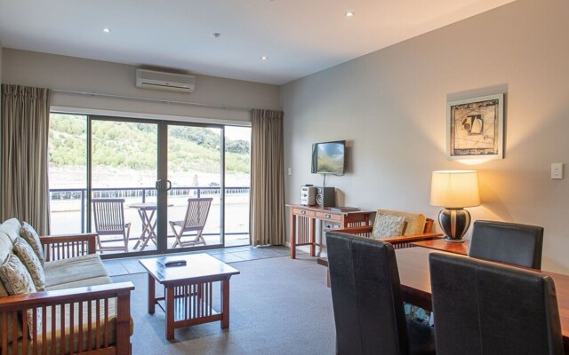 Portside Hotel