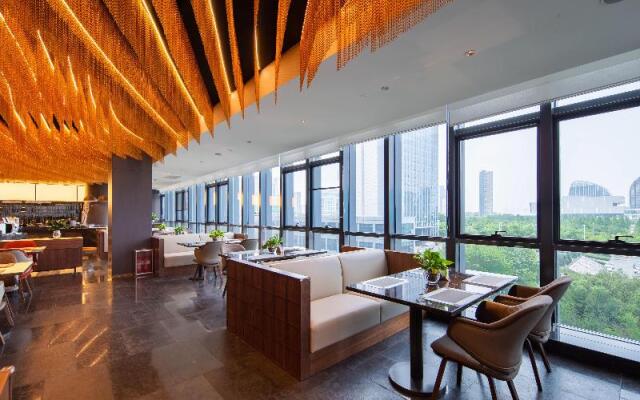 Madison Hotel Qingdao West Coast City Balcony
