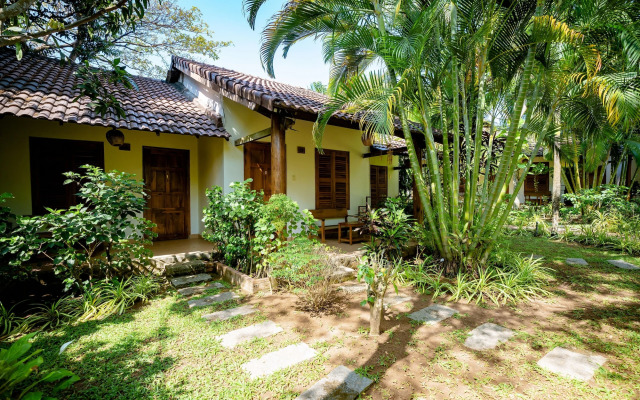 La Mer Resort