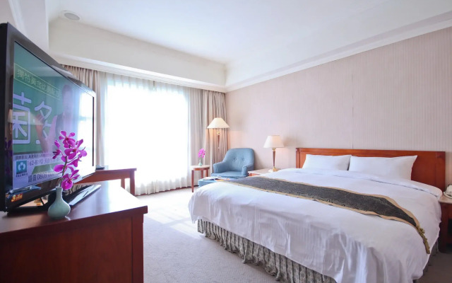 Grand Boss Hotel