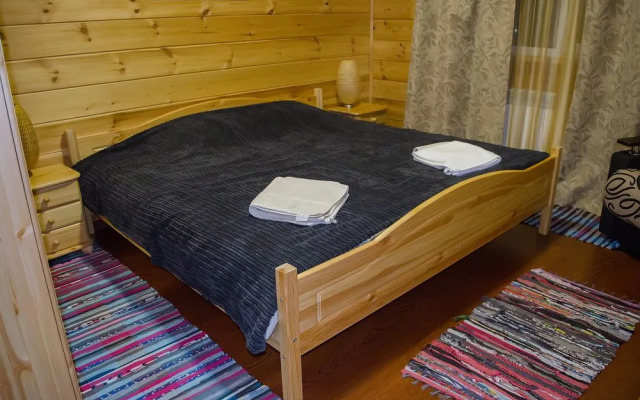 Загородный отель «Лесное озеро»