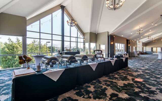 Clarion Hotel & Conference Centre Abbotsford