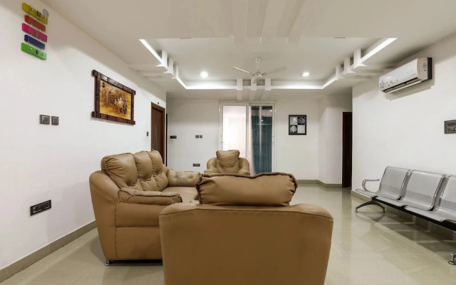 Akhand Homes by OYO Rooms